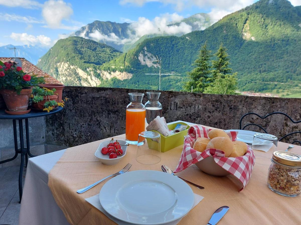 La Piazzetta Di Canale B&B Тенно Экстерьер фото