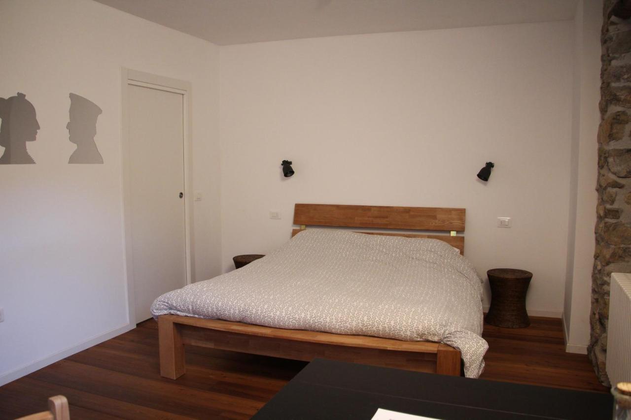 La Piazzetta Di Canale B&B Тенно Экстерьер фото