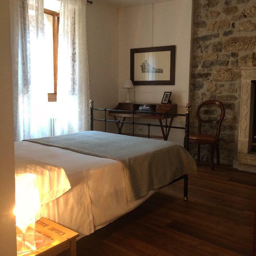 La Piazzetta Di Canale B&B Тенно Экстерьер фото